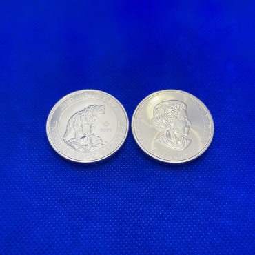 Срібна монета 1,5oz Грізлі 8 доларів 2017 Канада