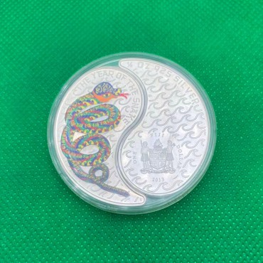 Серебряная монета 1oz Год Змеи 1 доллар 2013 Фиджи (цветная)
