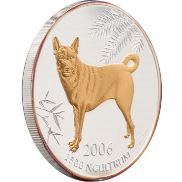 Серебряная монета 5oz Год собаки 1500 нгултрумов 2006 Бутан